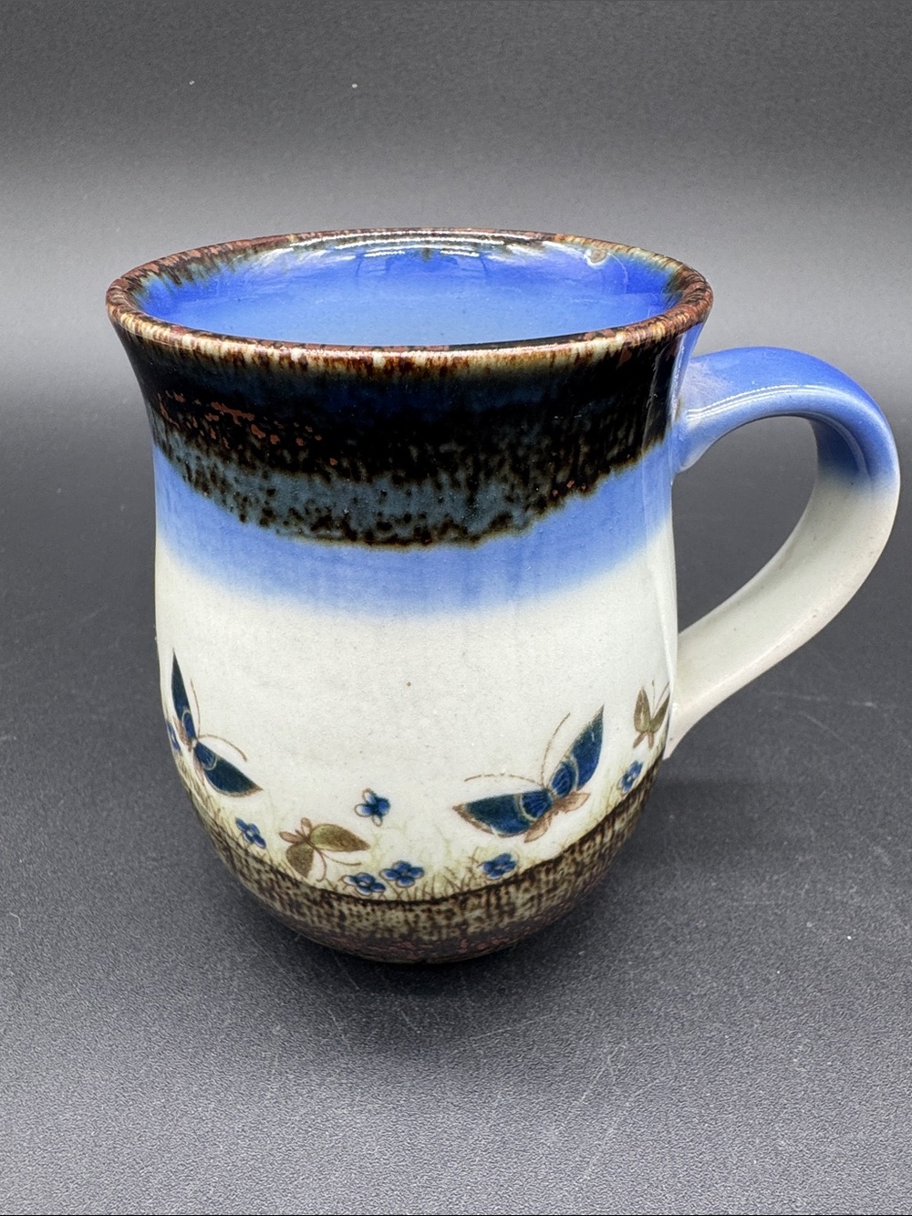 Otagiri Handcrafted Stoneware Pottery Butterfly Mug Blue Brown 4" Tall Japan